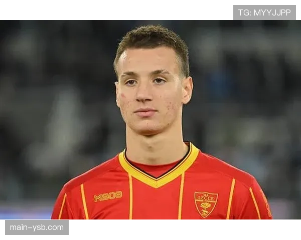 特写:AC米兰小将卡马尔达替补登场,完成意甲首次首发